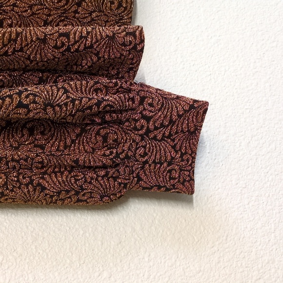 JohnPaulRichard Black and Gold Patterned Top Fall Colors Women's Size XL - Picture 2 of 9